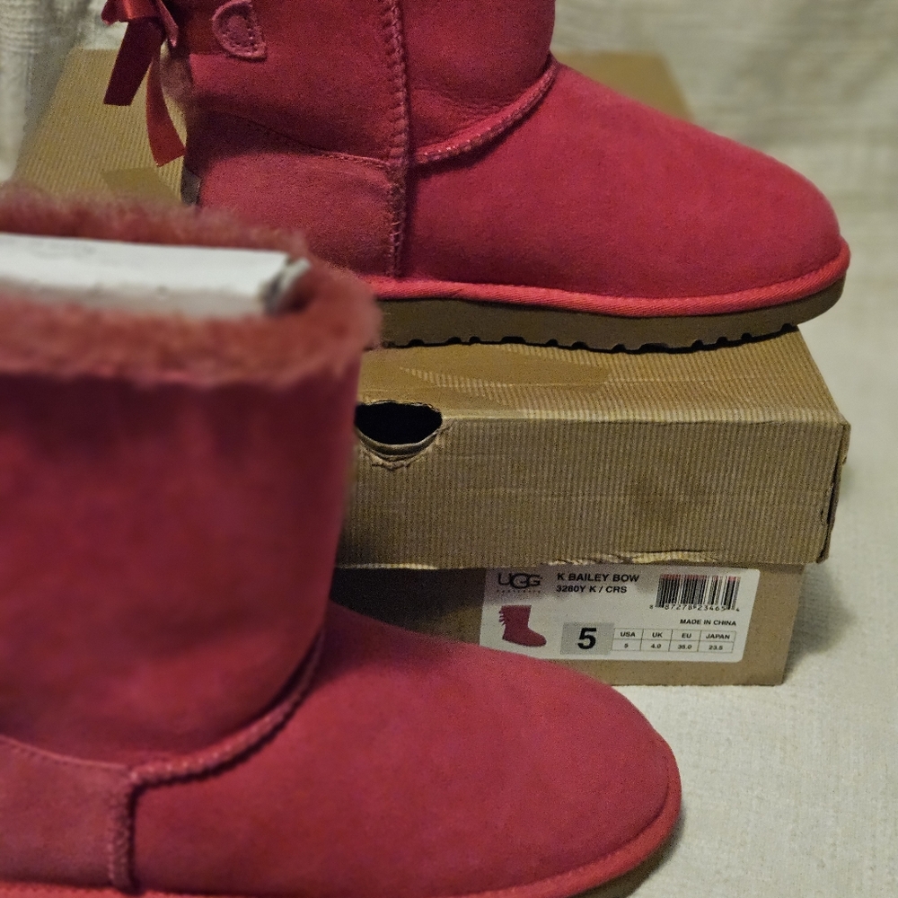🧨UGG Bailey Bow II Radish - Picture 11 of 12